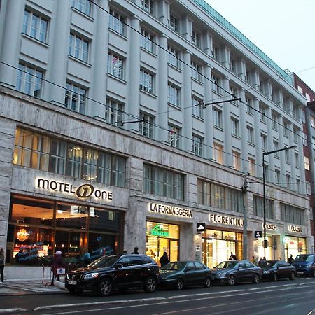 Motel One Prague-Florentinum Bagian luar foto