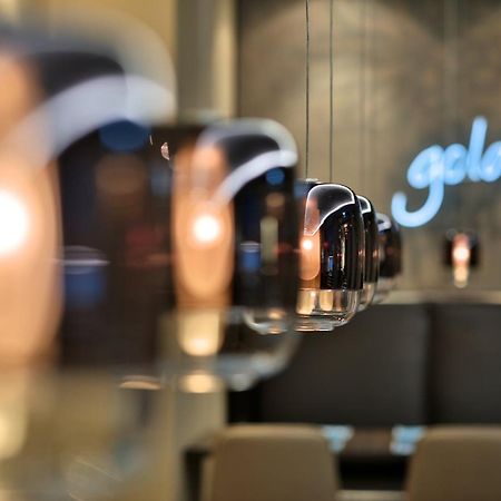 Motel One Prague-Florentinum Bagian luar foto