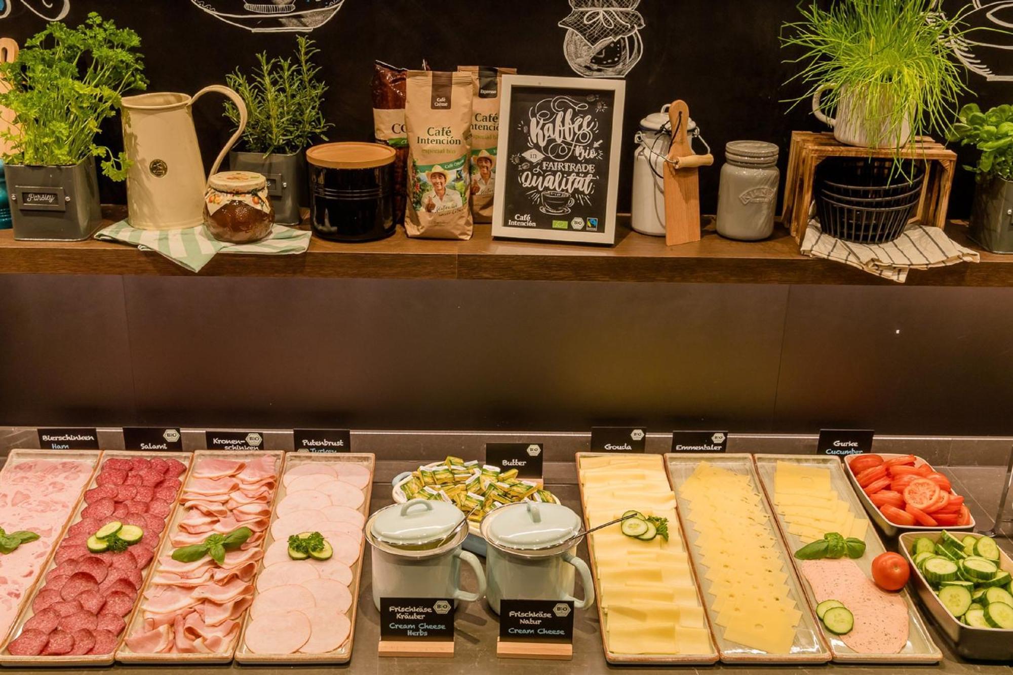Motel One Prague-Florentinum Bagian luar foto