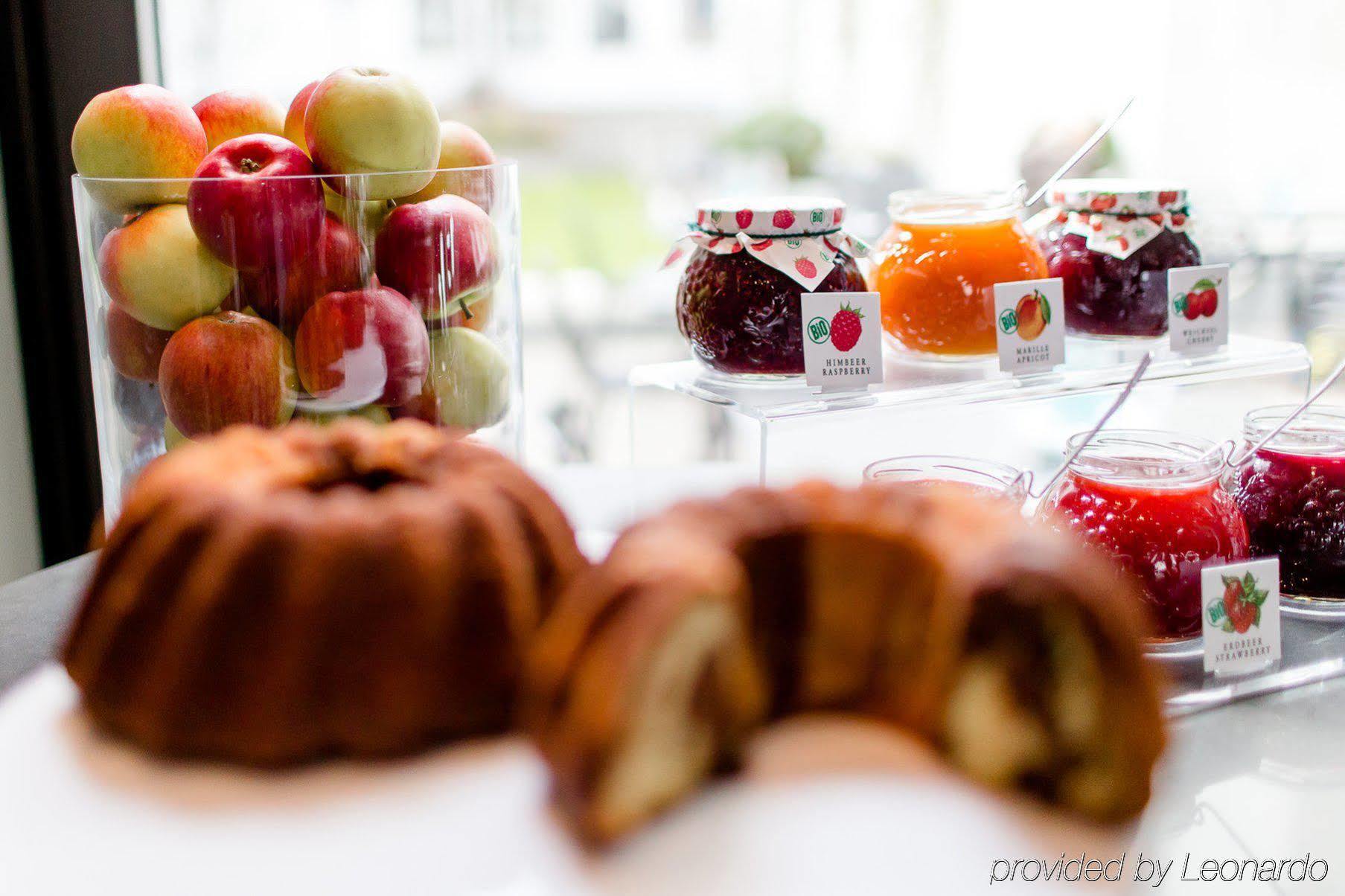 Motel One Prague-Florentinum Bagian luar foto